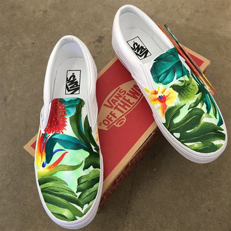 custom vans shoes website.